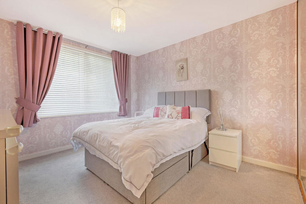 Property image 10 of 18