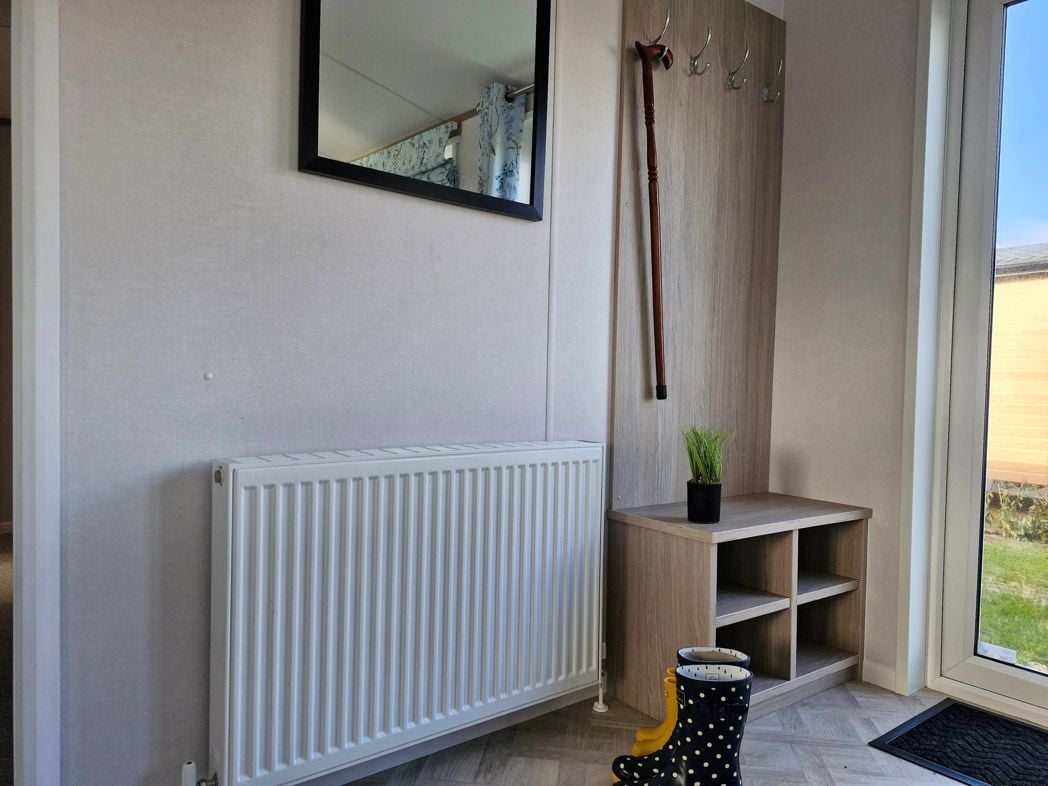 Property image 9 of 12
