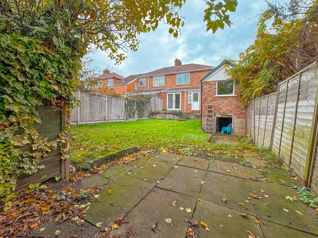 Property image 11 of 13