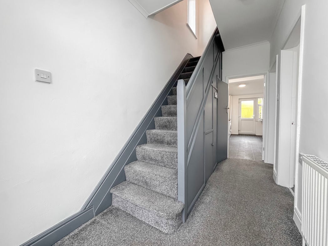 Property image 3 of 13
