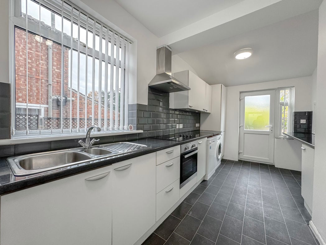 Property image 6 of 13