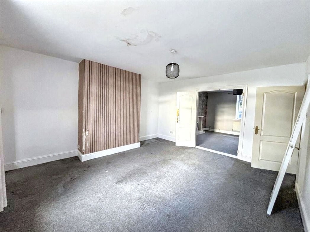 Property image 6 of 16