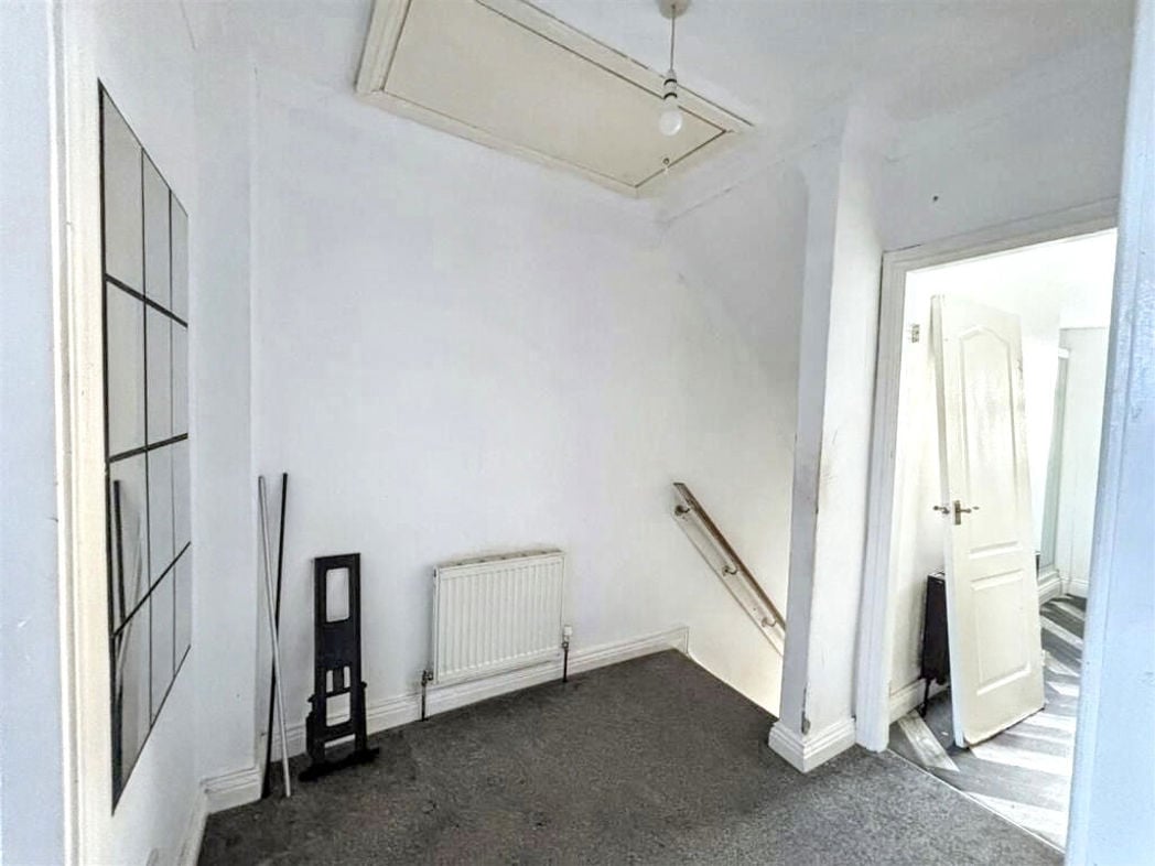 Property image 7 of 16
