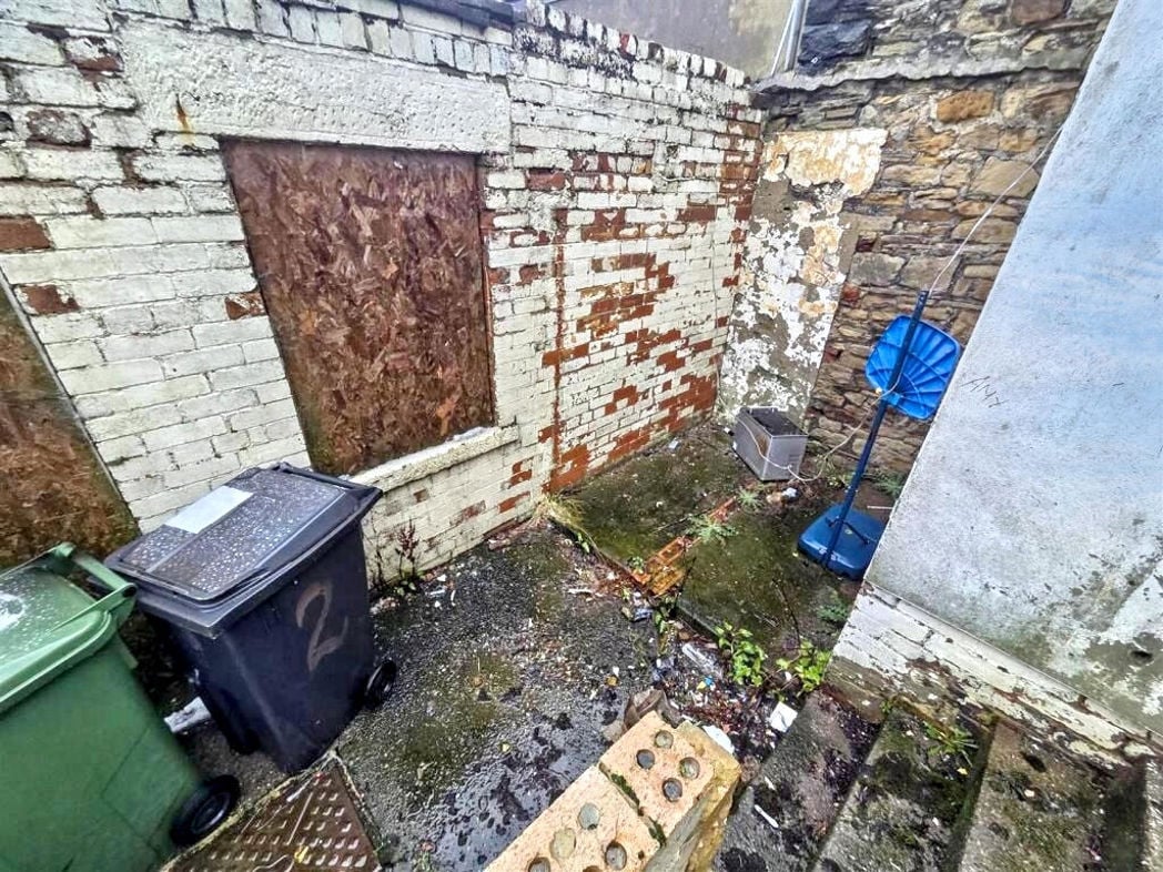 Property image 15 of 16