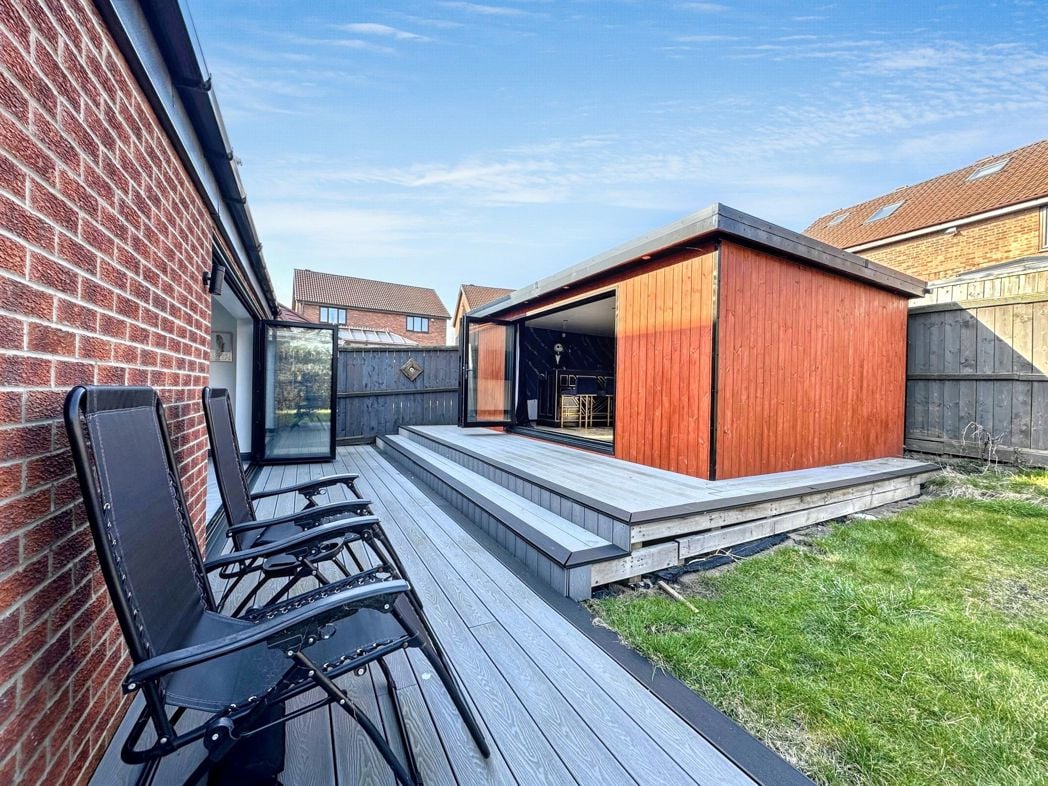 Property image 29 of 33