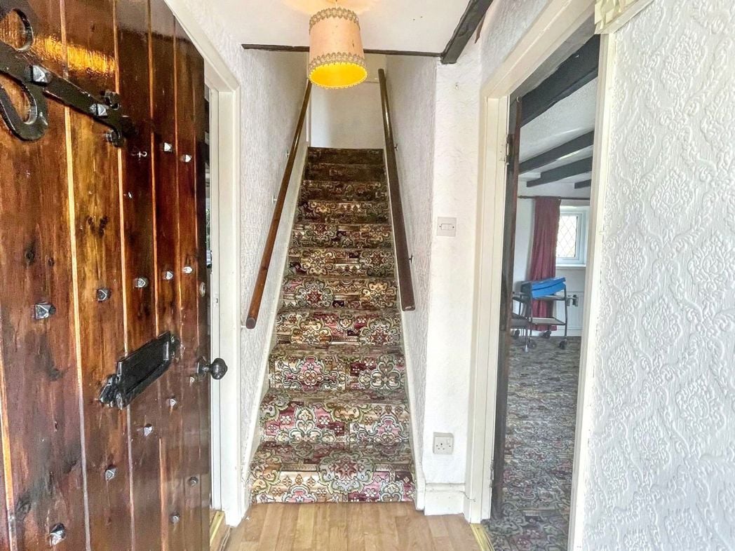 Property image 3 of 12