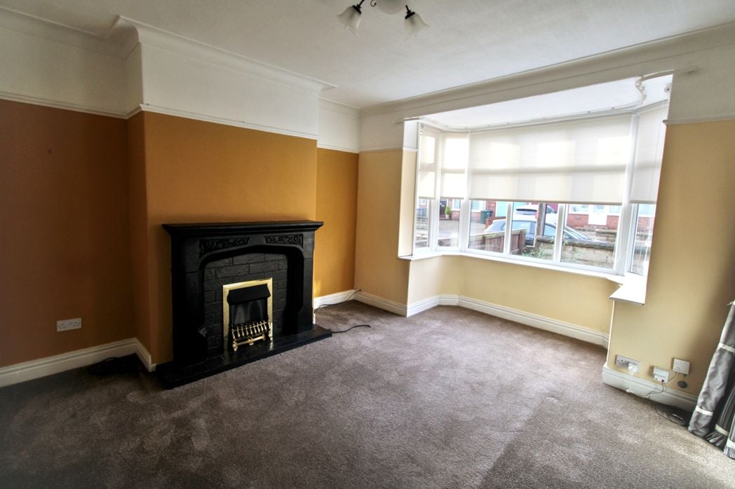 Property image 2 of 10