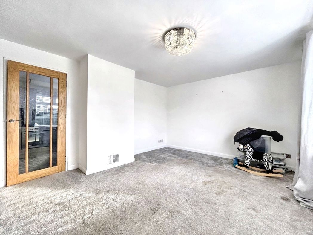 Property image 4 of 14