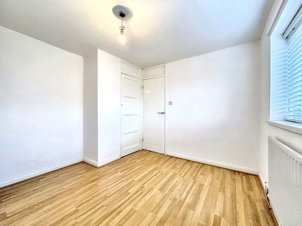 Property image 12 of 14