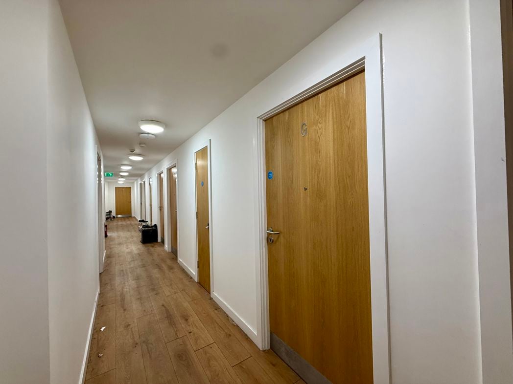 Property image 11 of 15