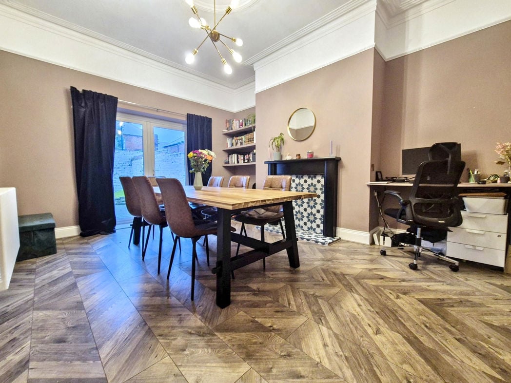 Property image 9 of 26