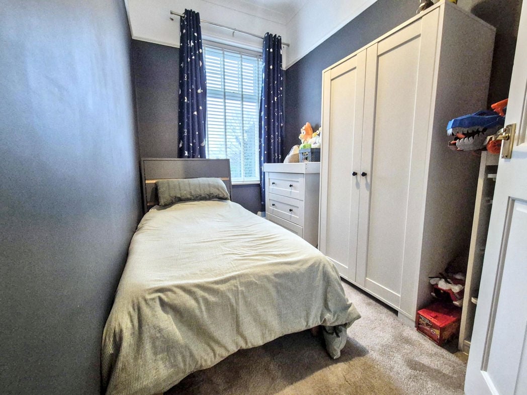Property image 21 of 26
