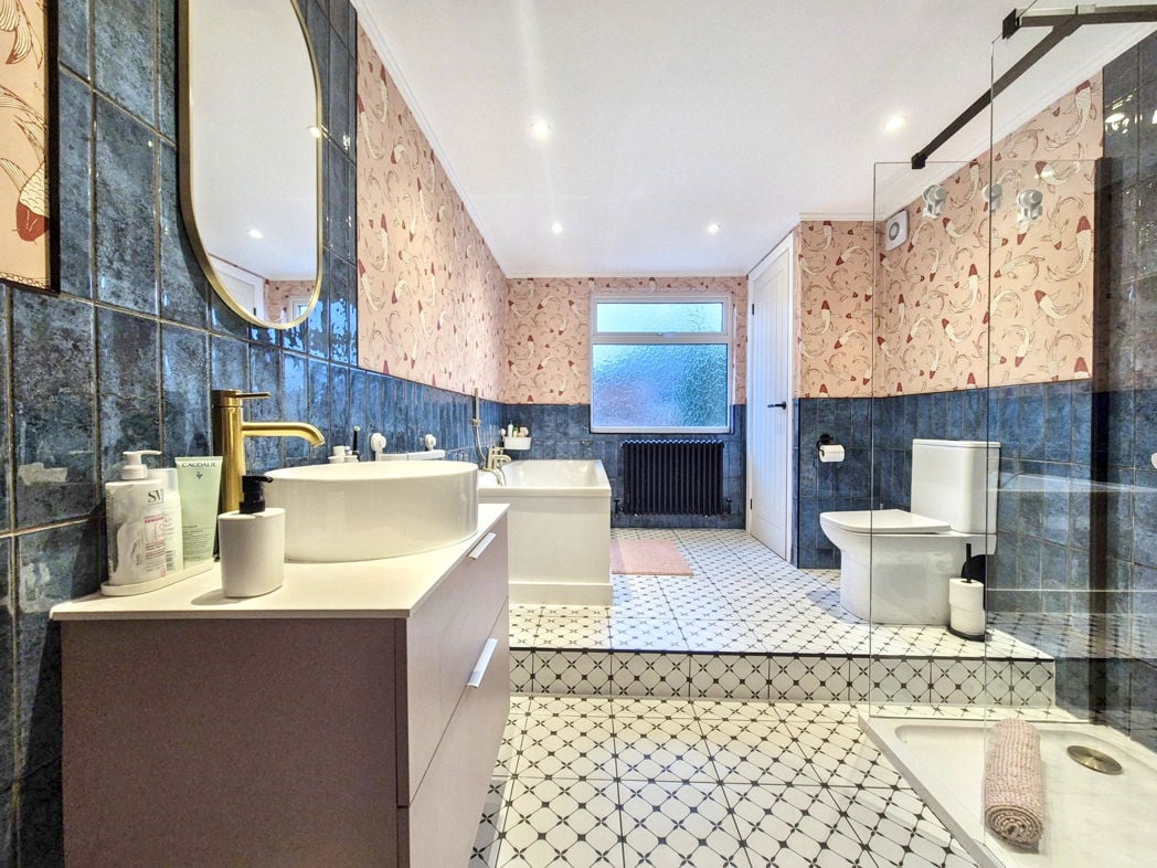 Property image 3 of 26