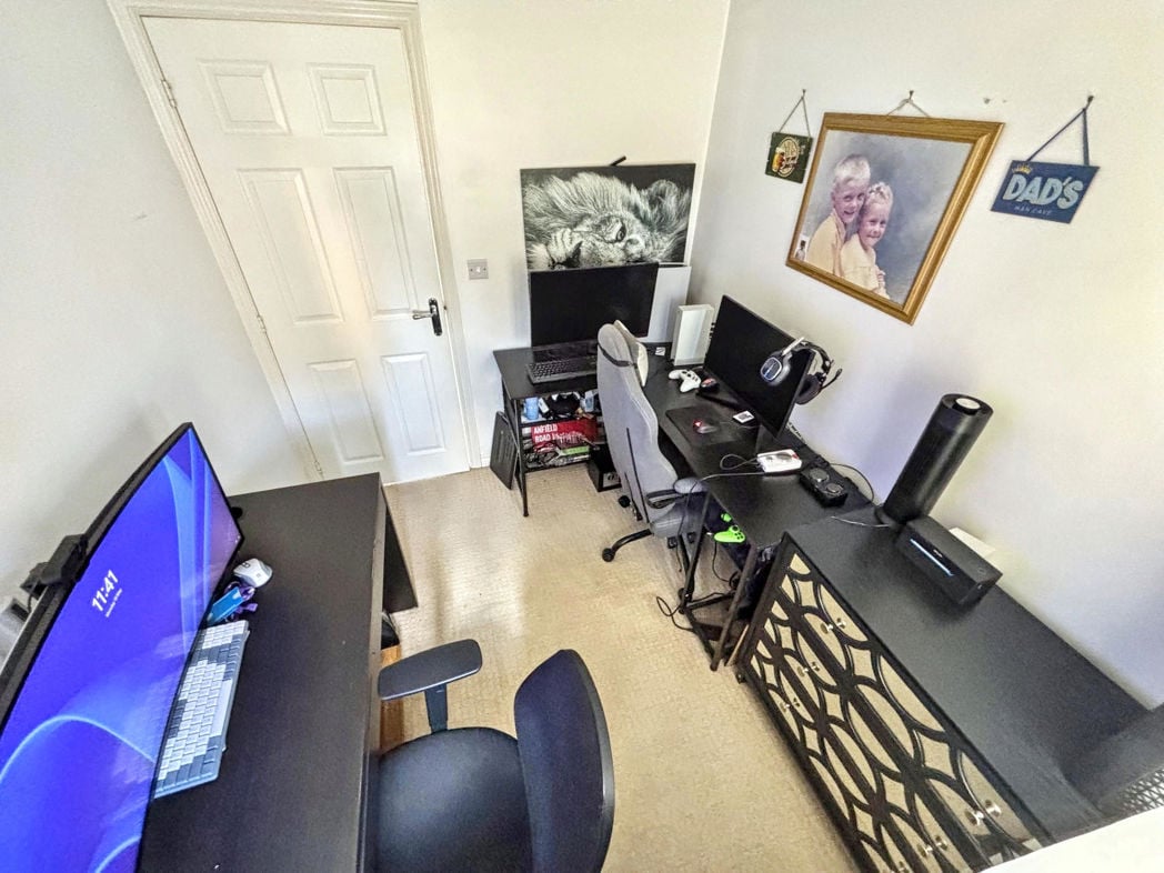 Property image 14 of 17