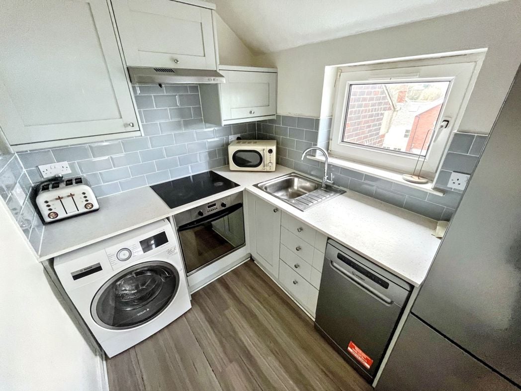 Property image 5 of 15
