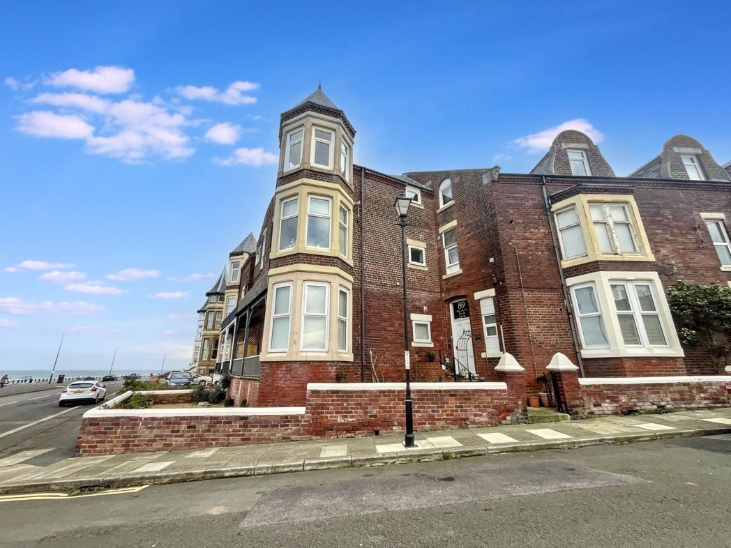 Property image 1 of 15