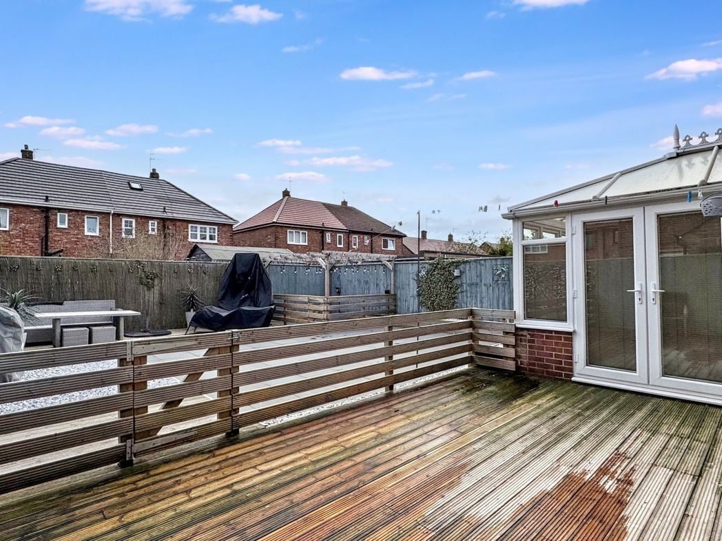 Property image 16 of 19