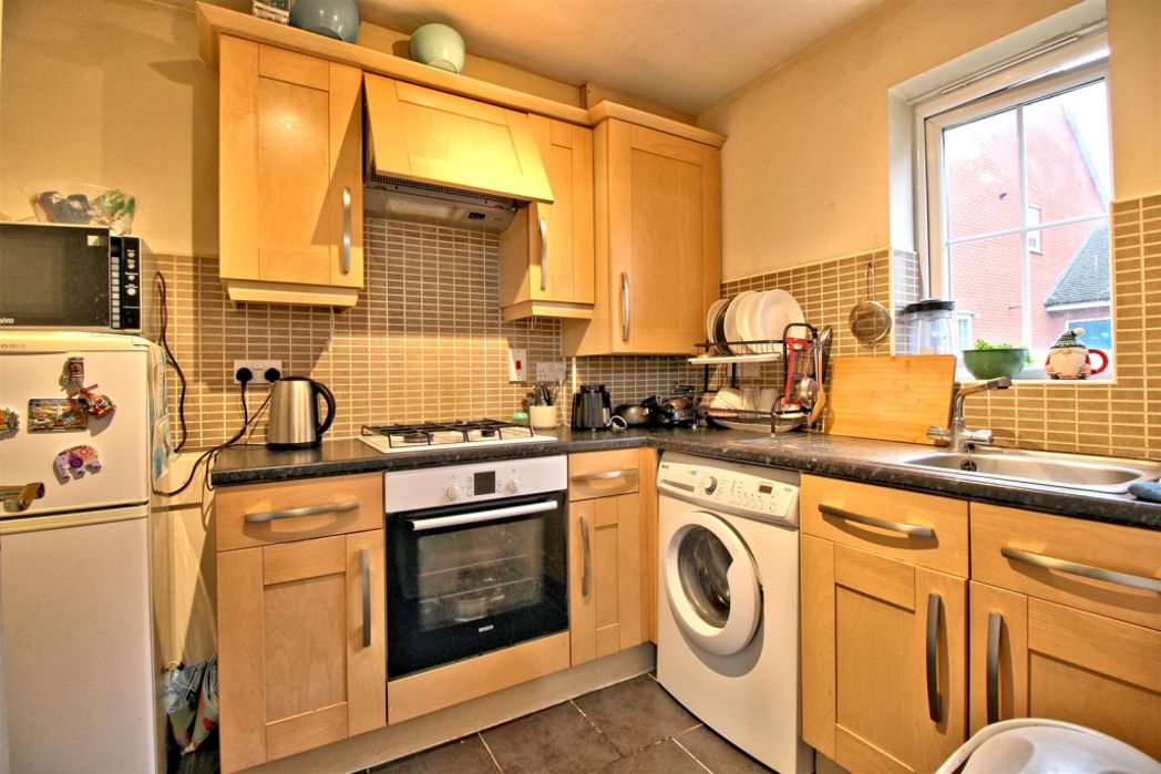 Property image 4 of 12