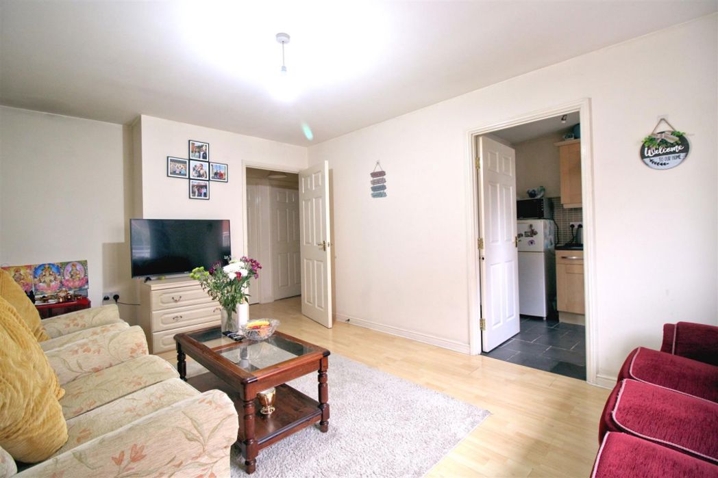 Property image 2 of 12