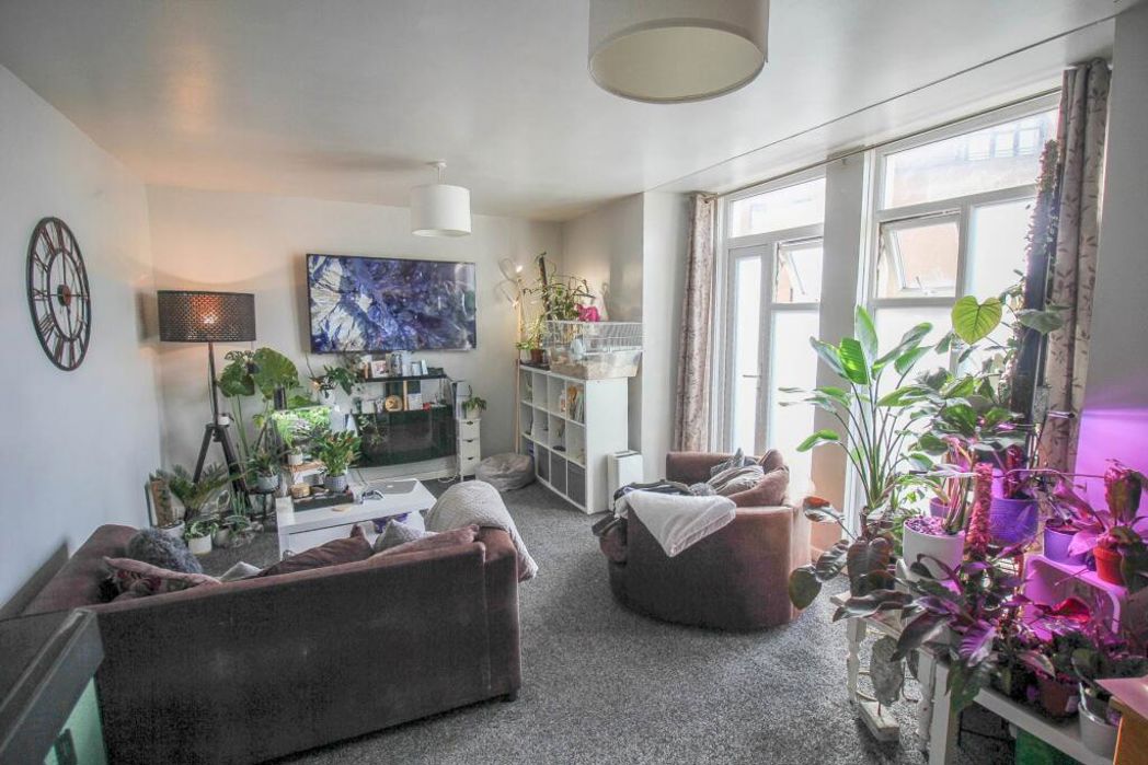 Property image 4 of 7