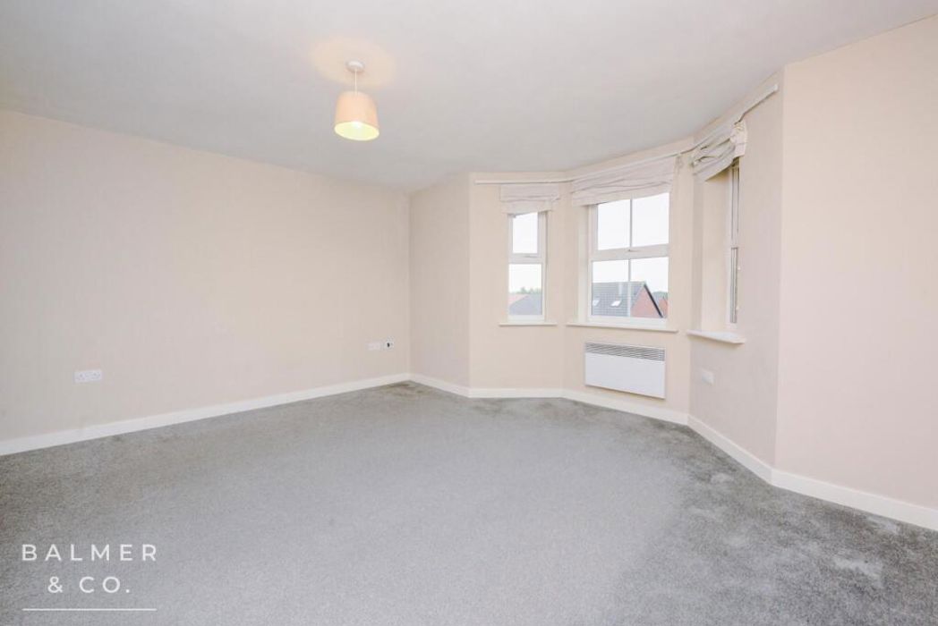 Property image 3 of 30