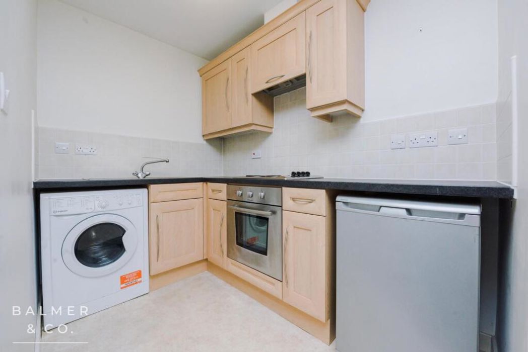Property image 6 of 30