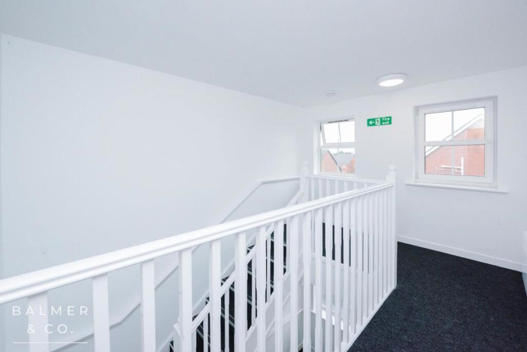 Property image 23 of 30