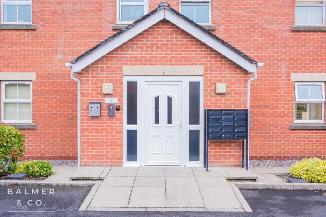 Property image 27 of 30