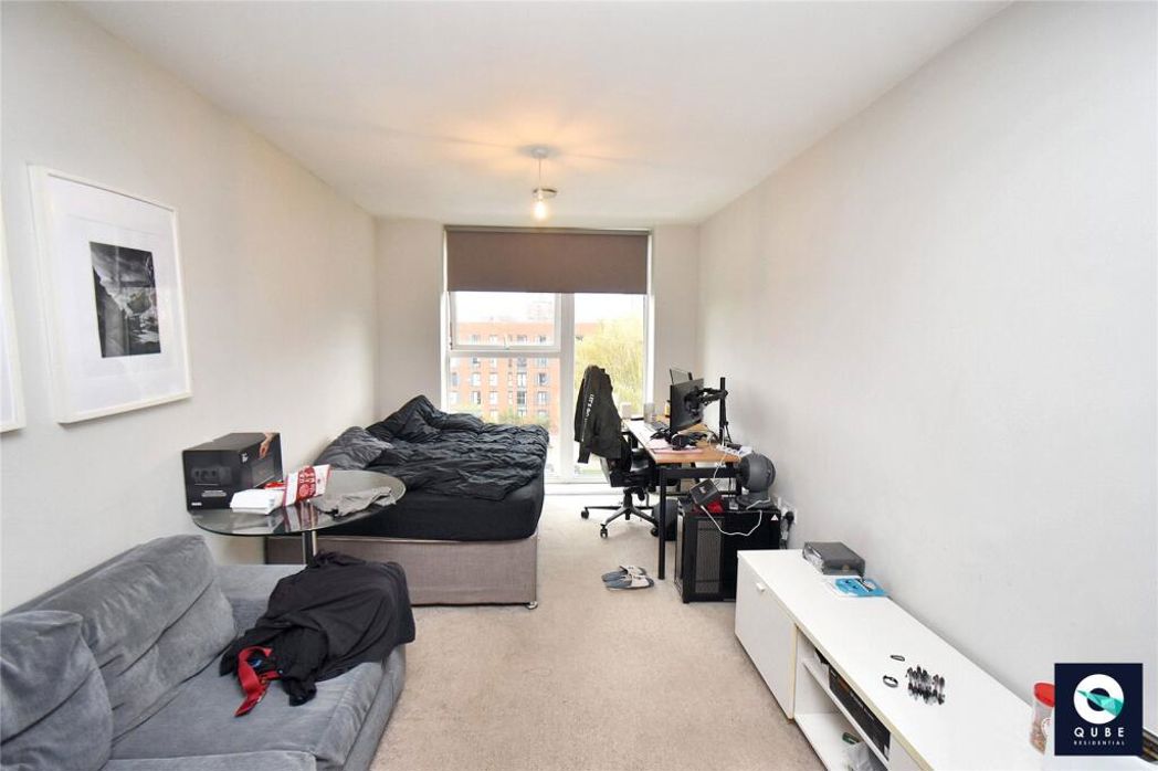 Property image 2 of 7