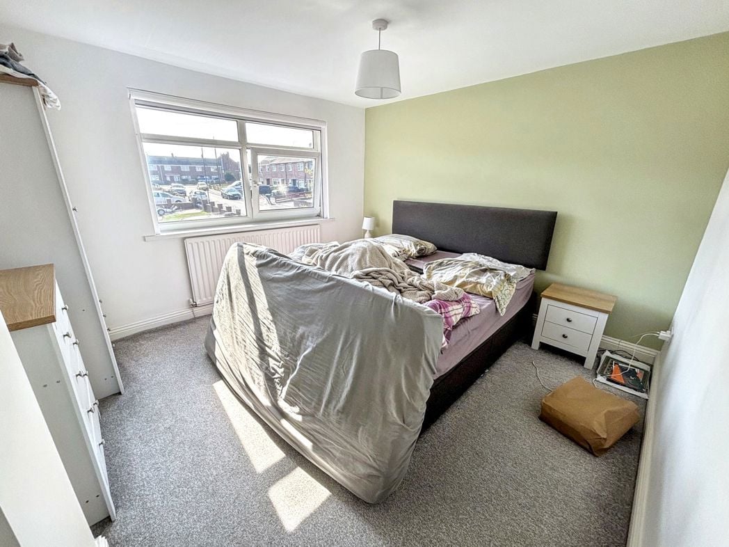 Property image 8 of 11