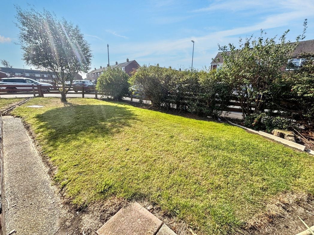 Property image 6 of 11