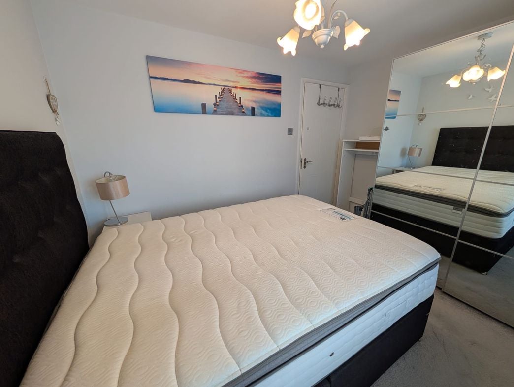 Property image 1 of 4