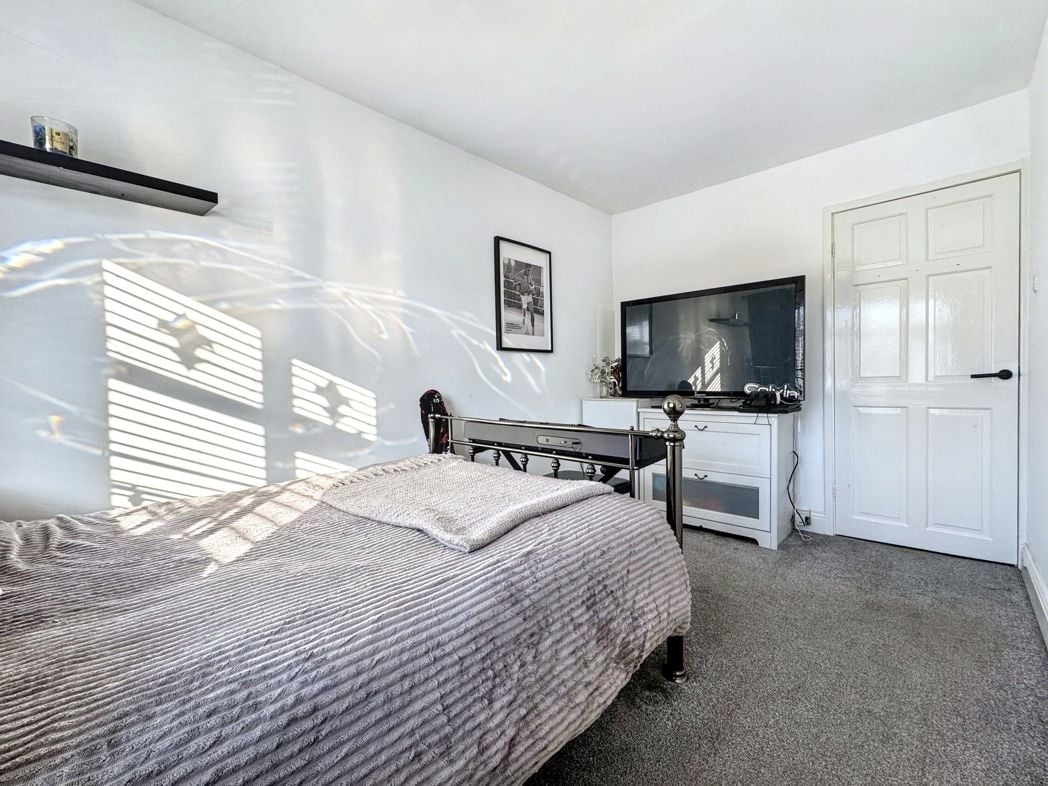 Property image 14 of 20