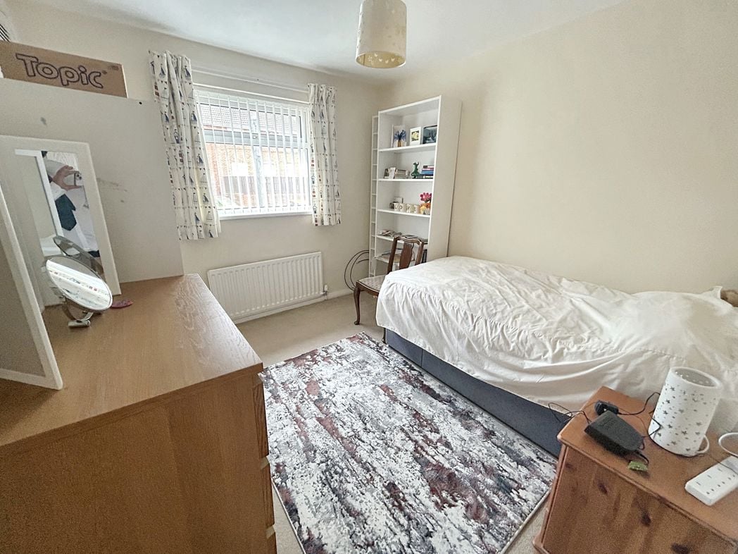 Property image 10 of 16