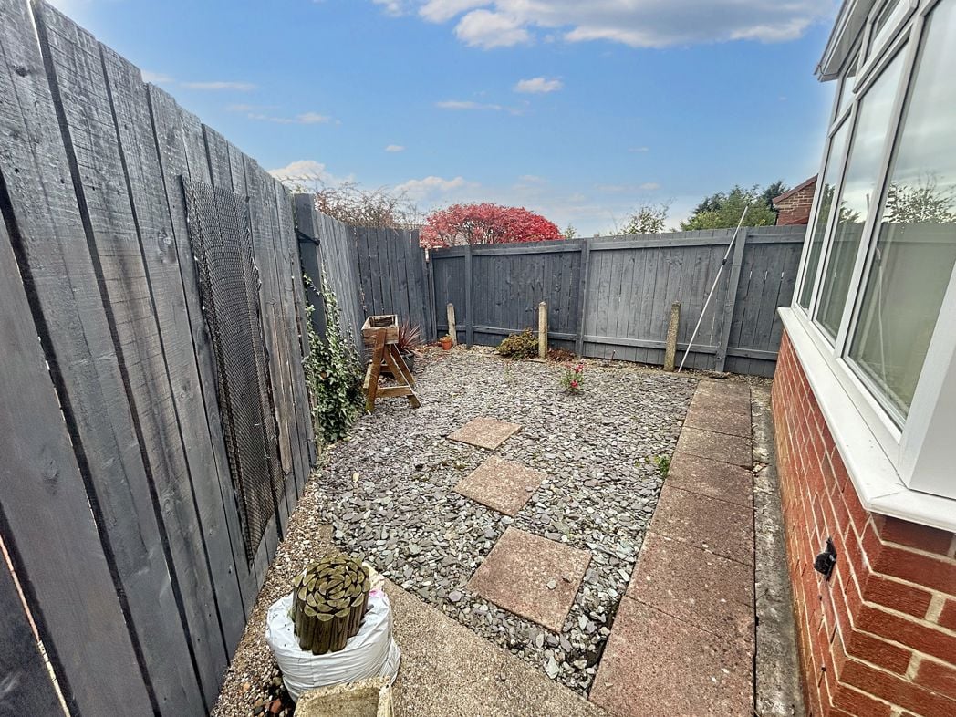 Property image 12 of 16