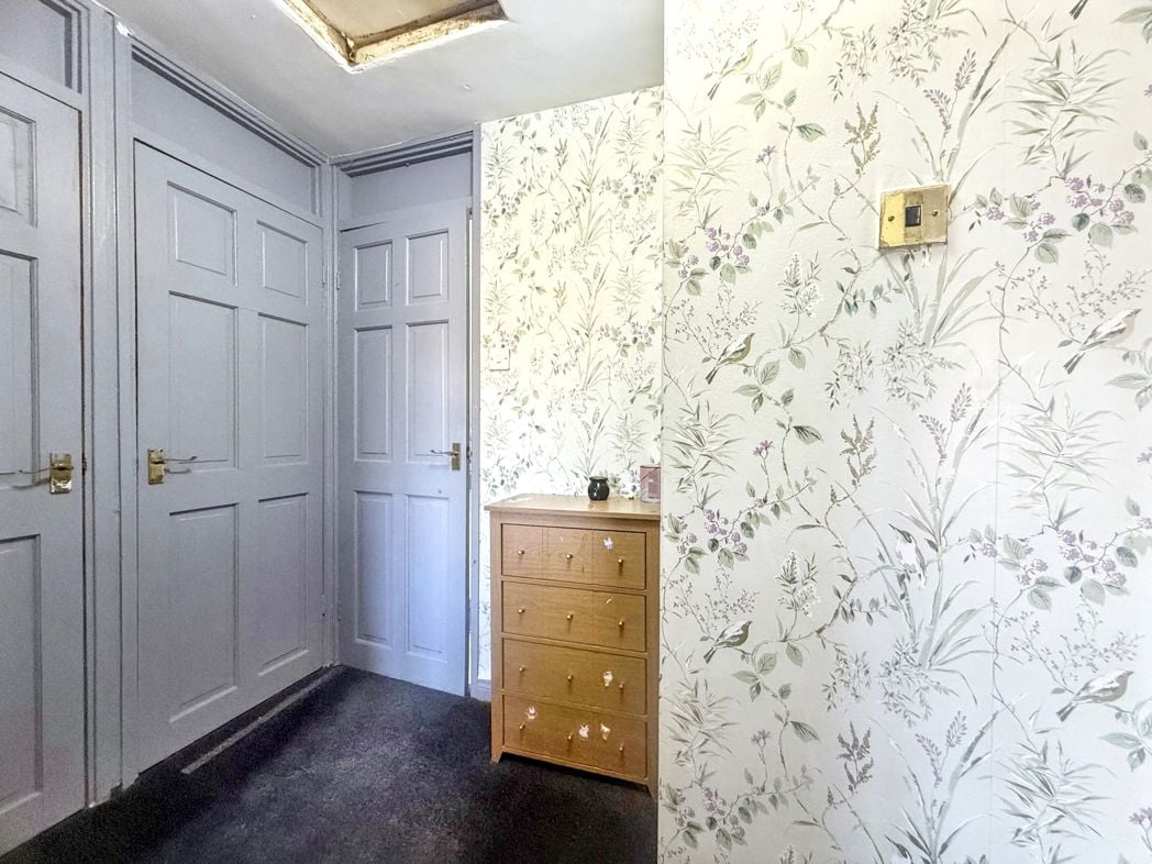 Property image 7 of 13