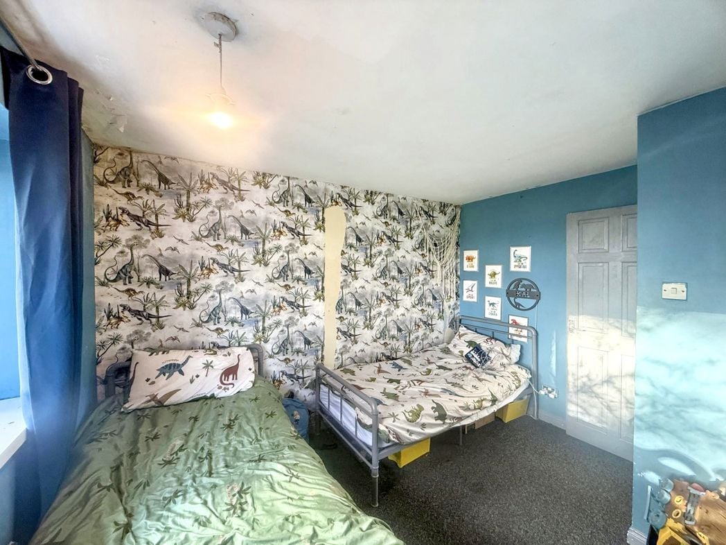 Property image 10 of 13