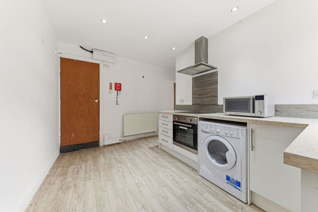 Property image 7 of 30