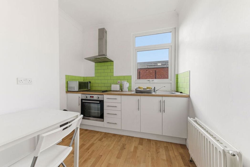 Property image 11 of 30