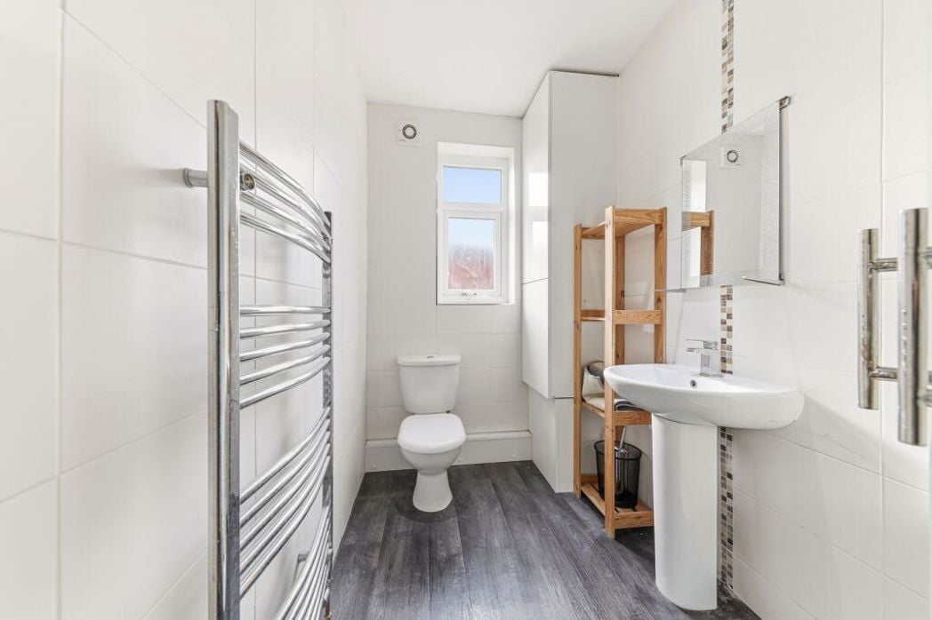 Property image 13 of 30