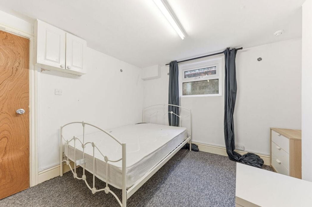 Property image 14 of 30