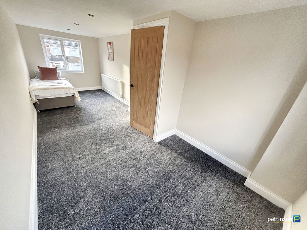 Property image 17 of 24