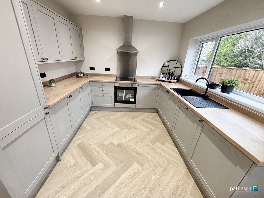 Property image 5 of 24