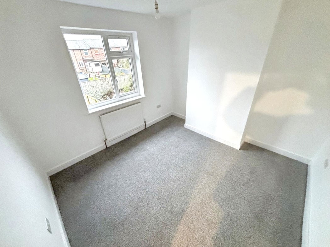 Property image 11 of 18