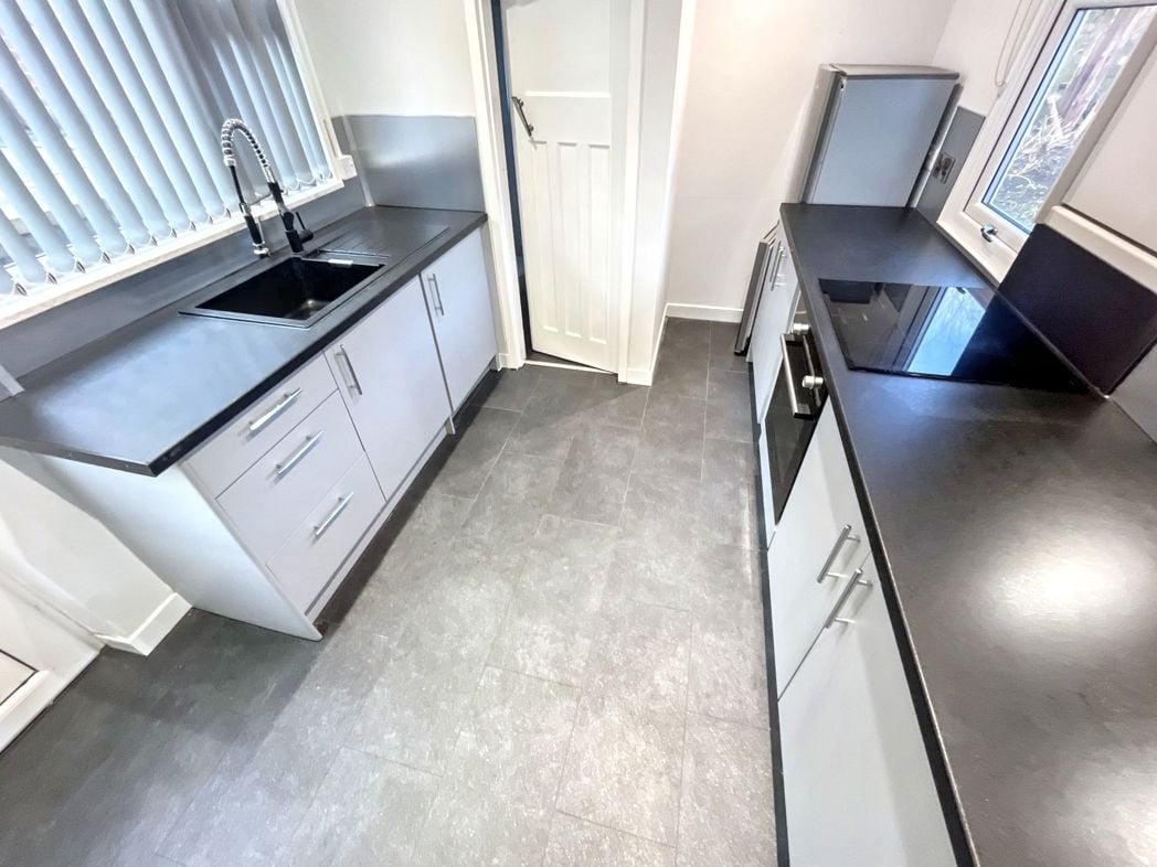 Property image 13 of 14