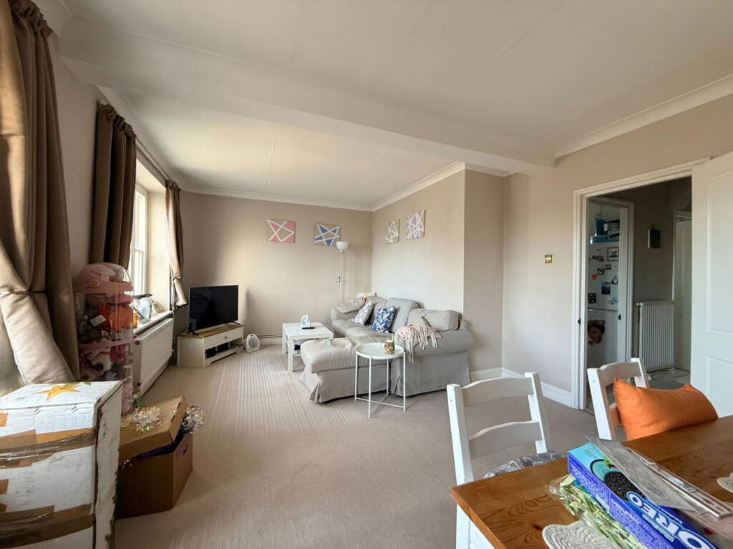 Property image 6 of 15