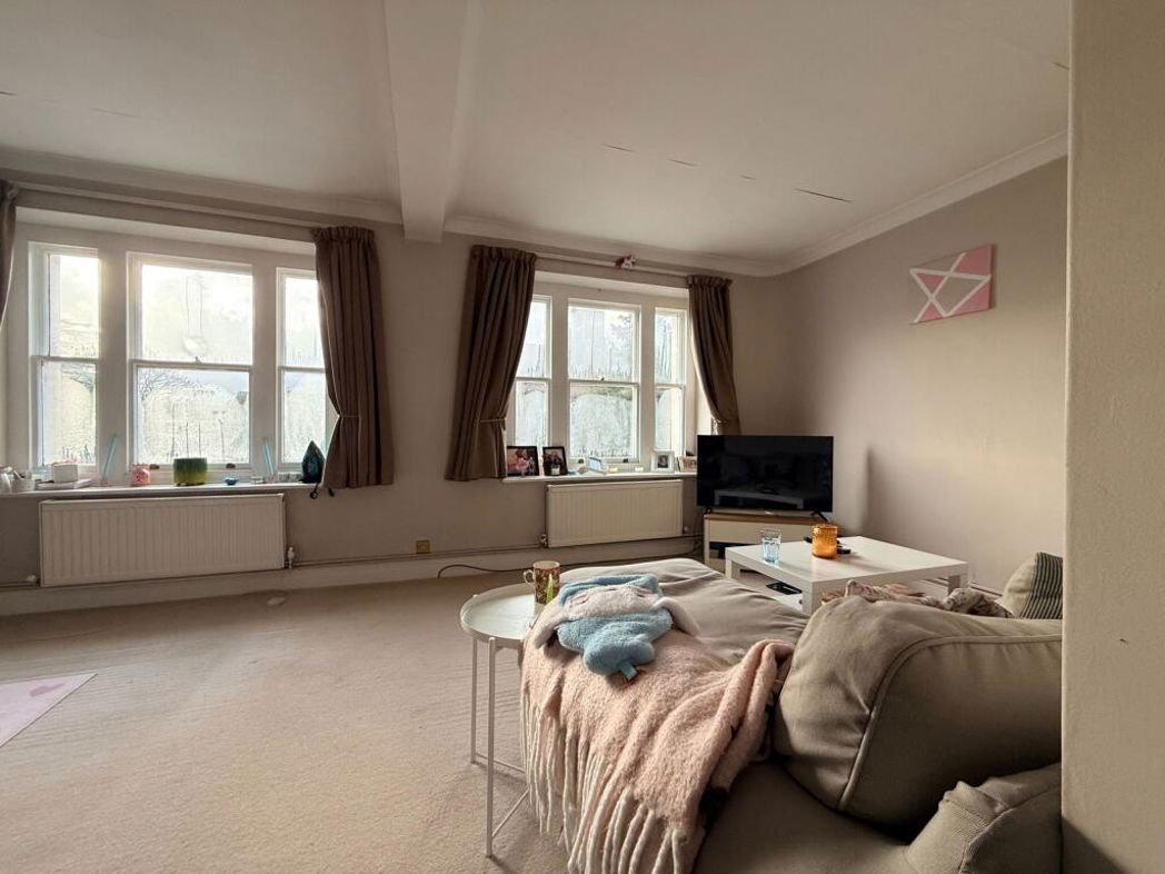 Property image 4 of 15