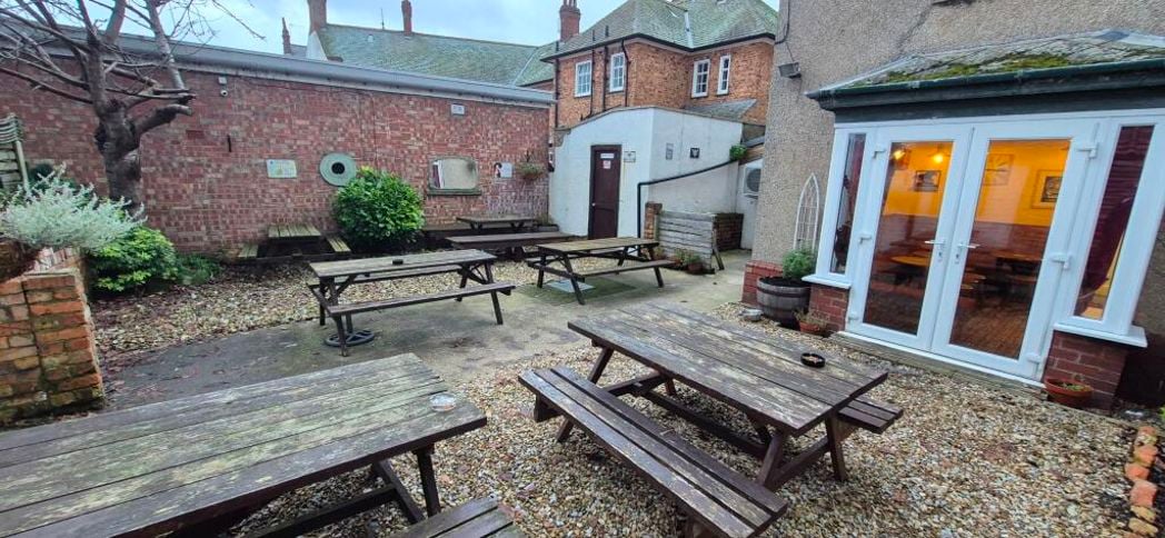 Property image 11 of 21