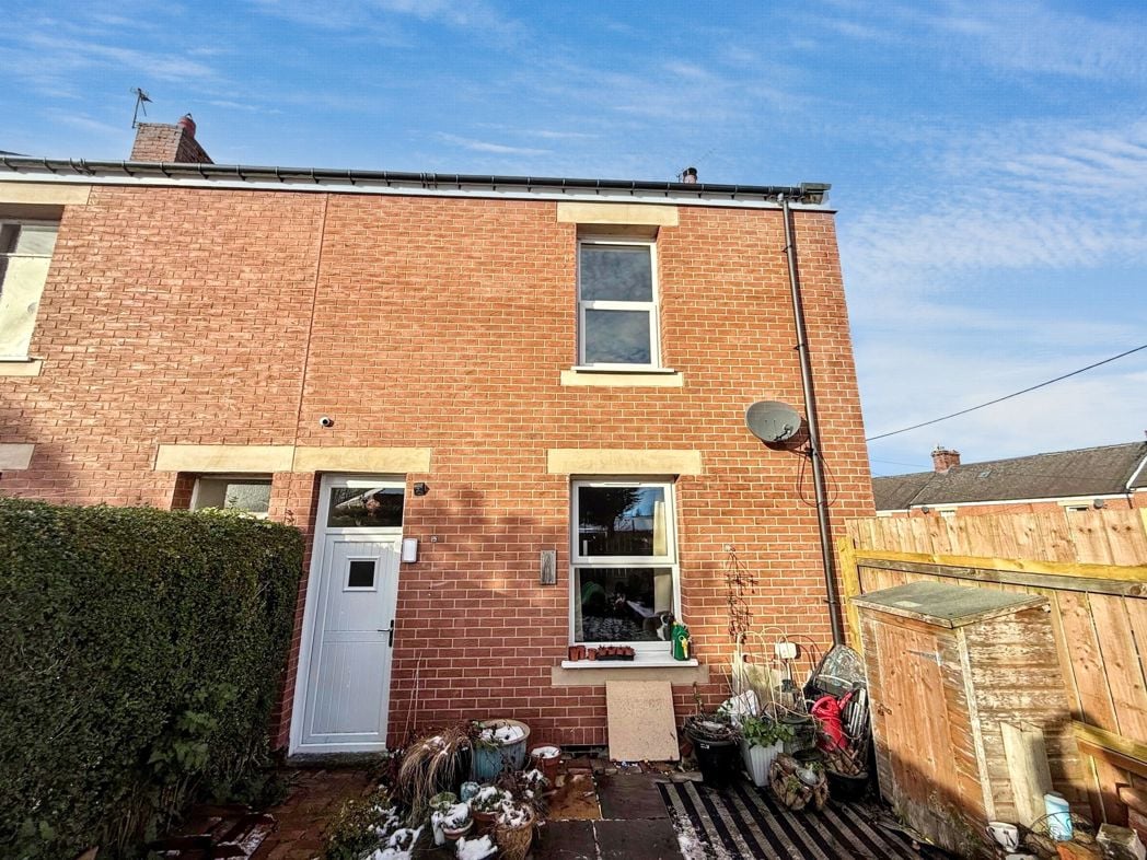 Property image 1 of 8