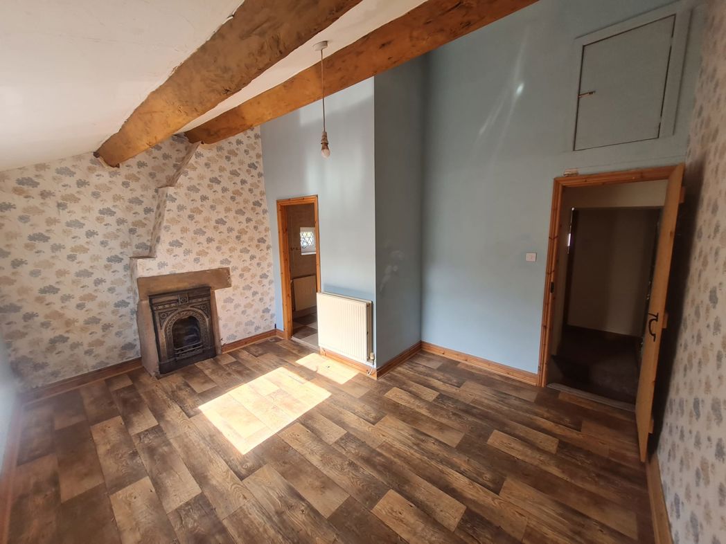 Property image 2 of 15